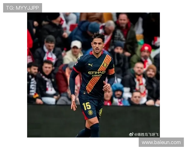 当绿茵场上的光环褪去人品不佳的足球明星如何面对人生的考验与救赎 当绿茵场上的光环褪去人品不佳的足球明星如何面对人生的考验与救赎